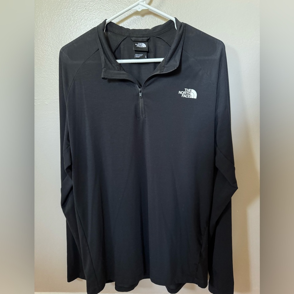North Face Black 1/4” Zip Jacket - Men’s Size XL
